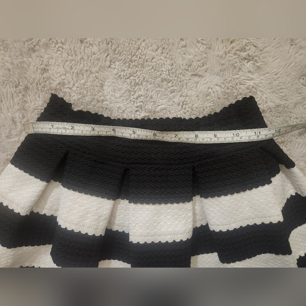 Wild Cat Black and White Striped  Skirt - Picture 7 of 9